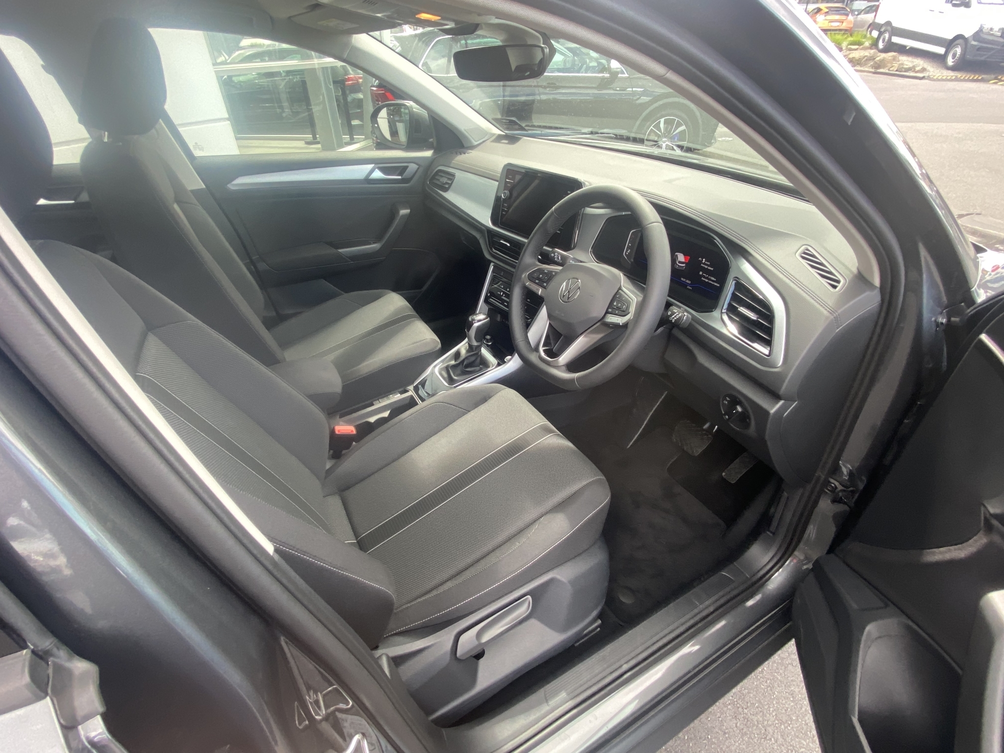 Volkswagen T-Roc 2025 - 11