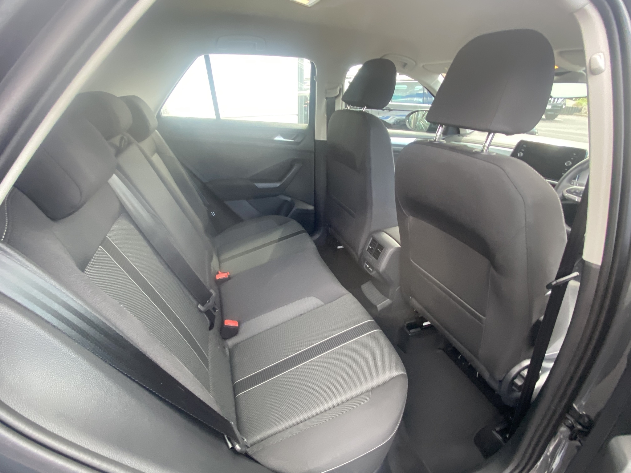 Volkswagen T-Roc 2025 - 12