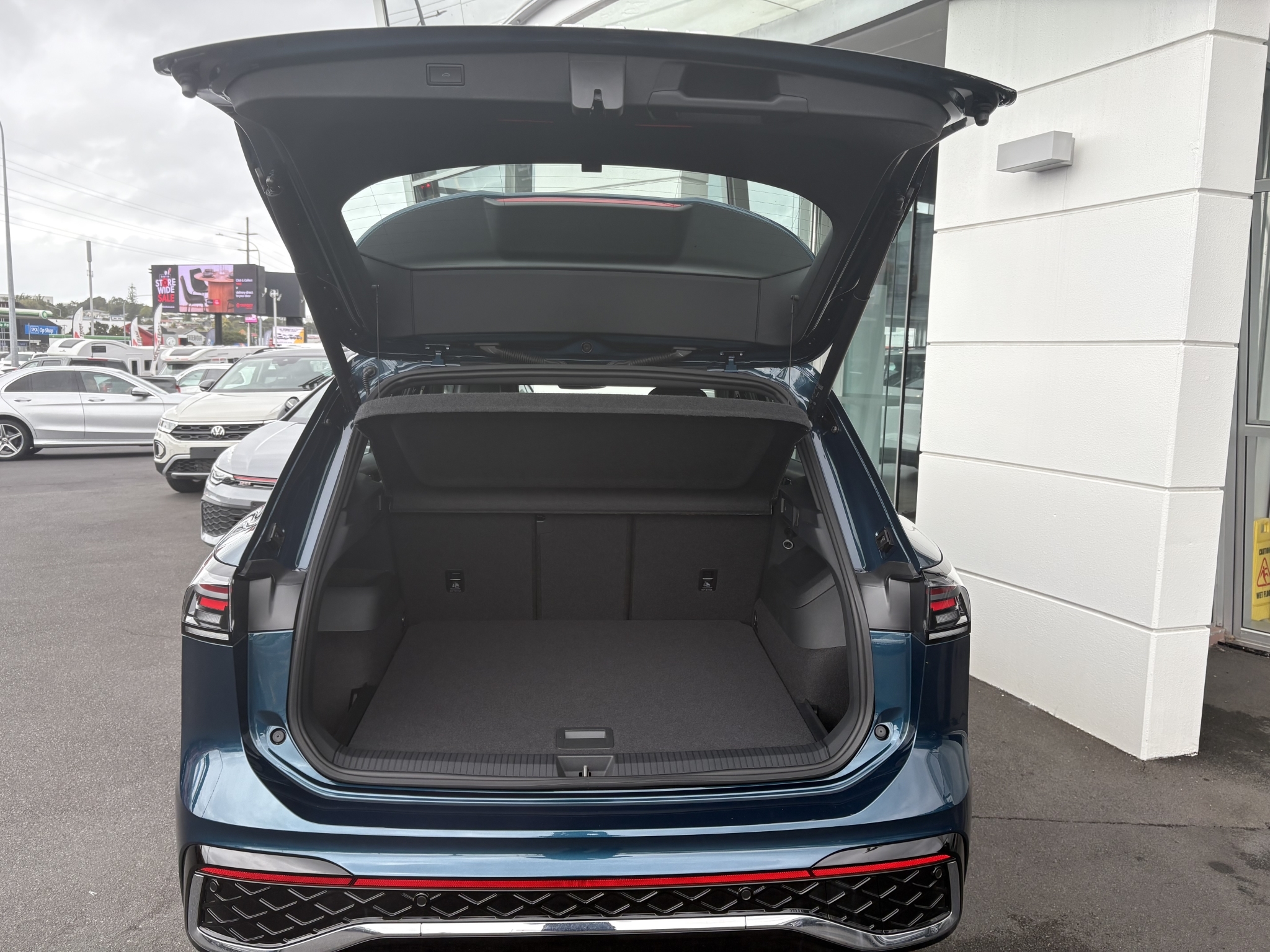 Volkswagen Tiguan 2025 - 14