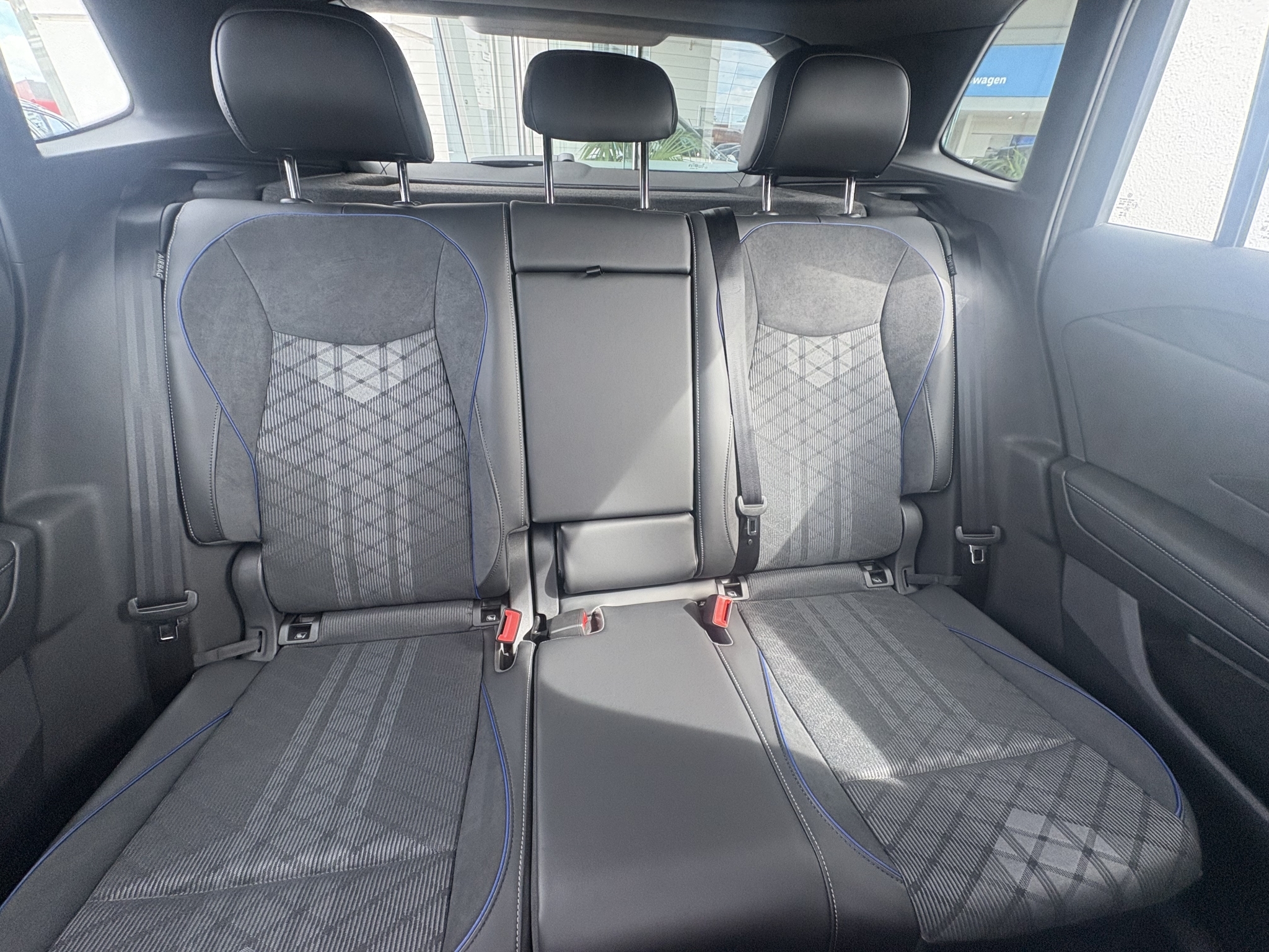 Volkswagen Tiguan 2025 - 14