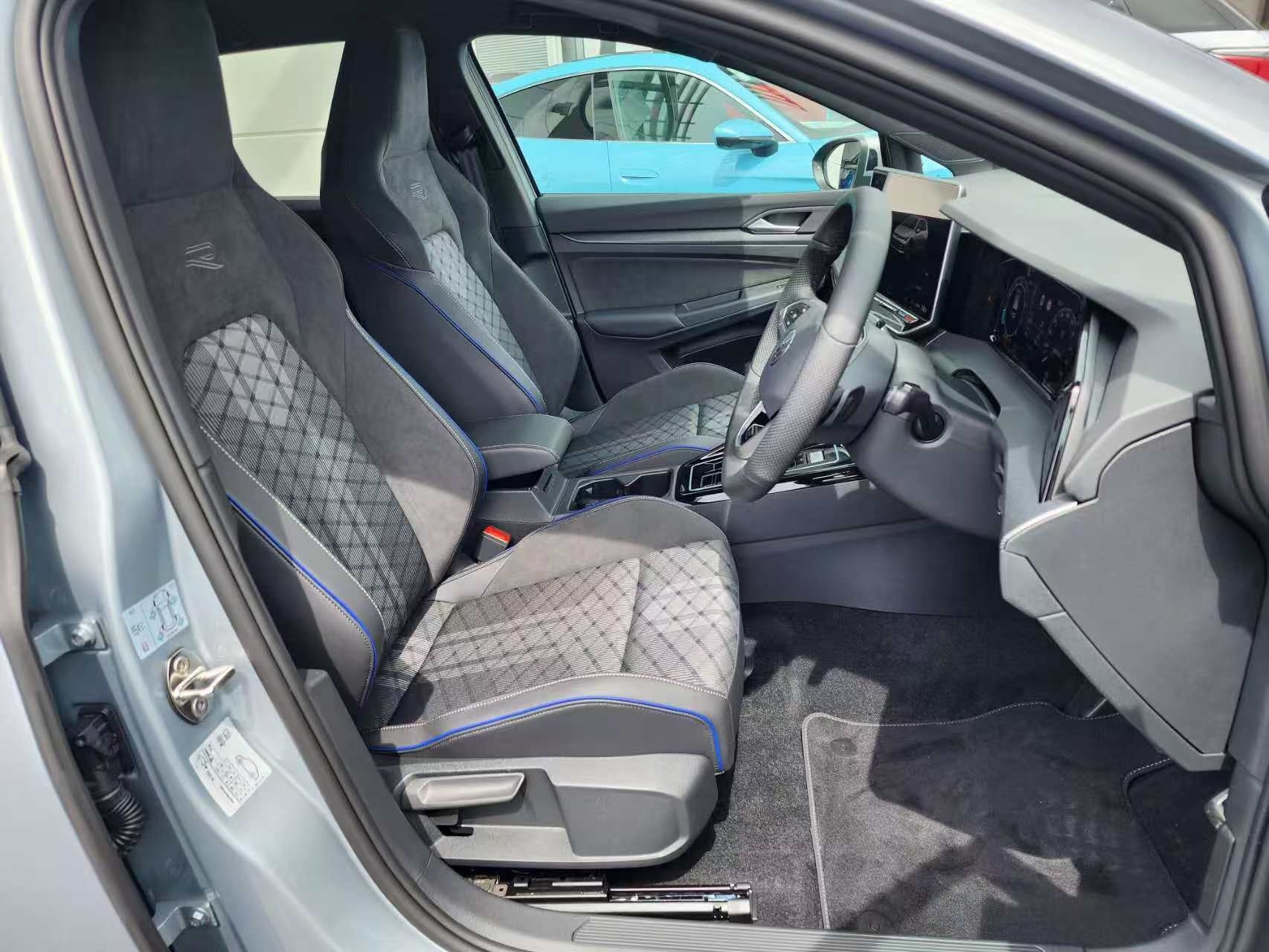 Volkswagen Golf 2026 - 5