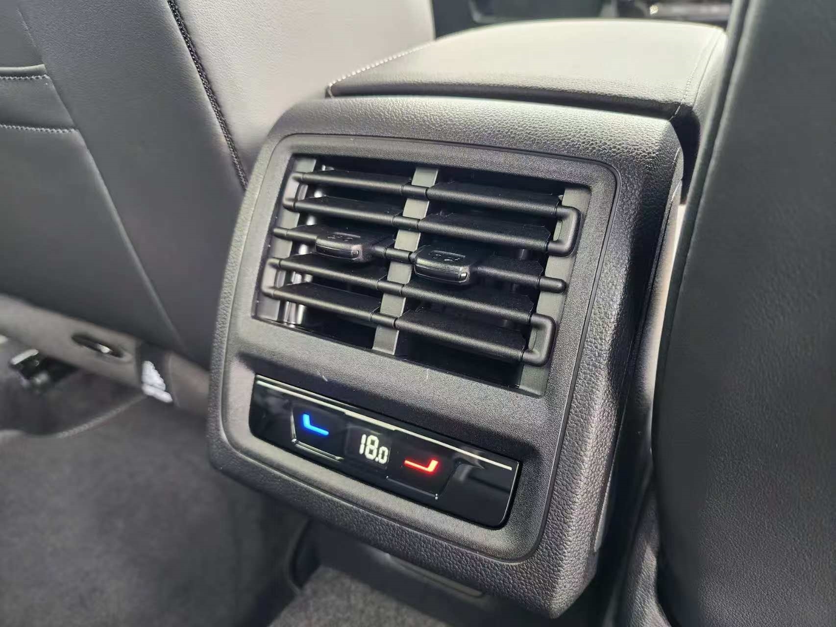 Volkswagen Golf 2026 - 7