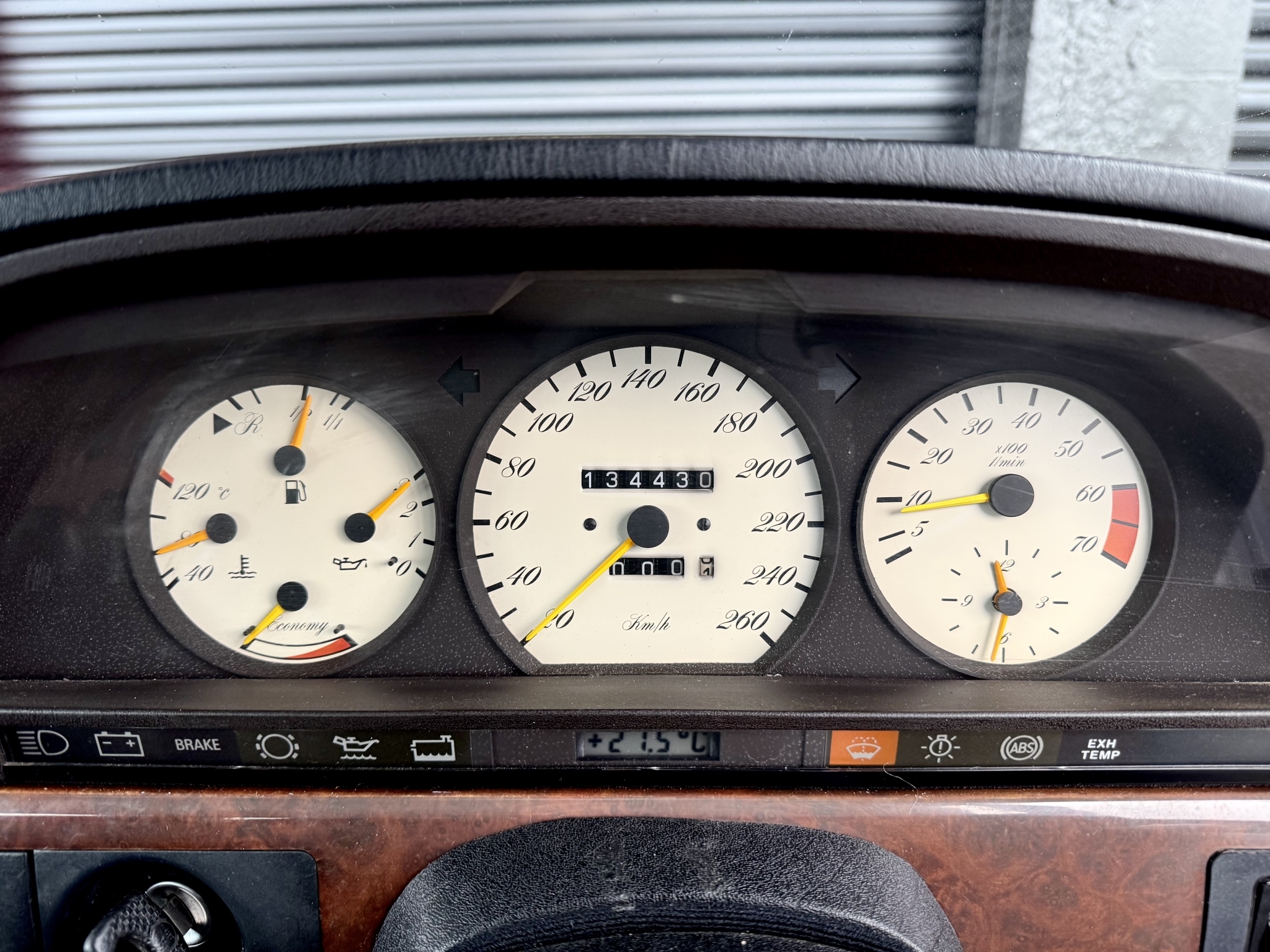 Mercedes-Benz 560 1989 - 13