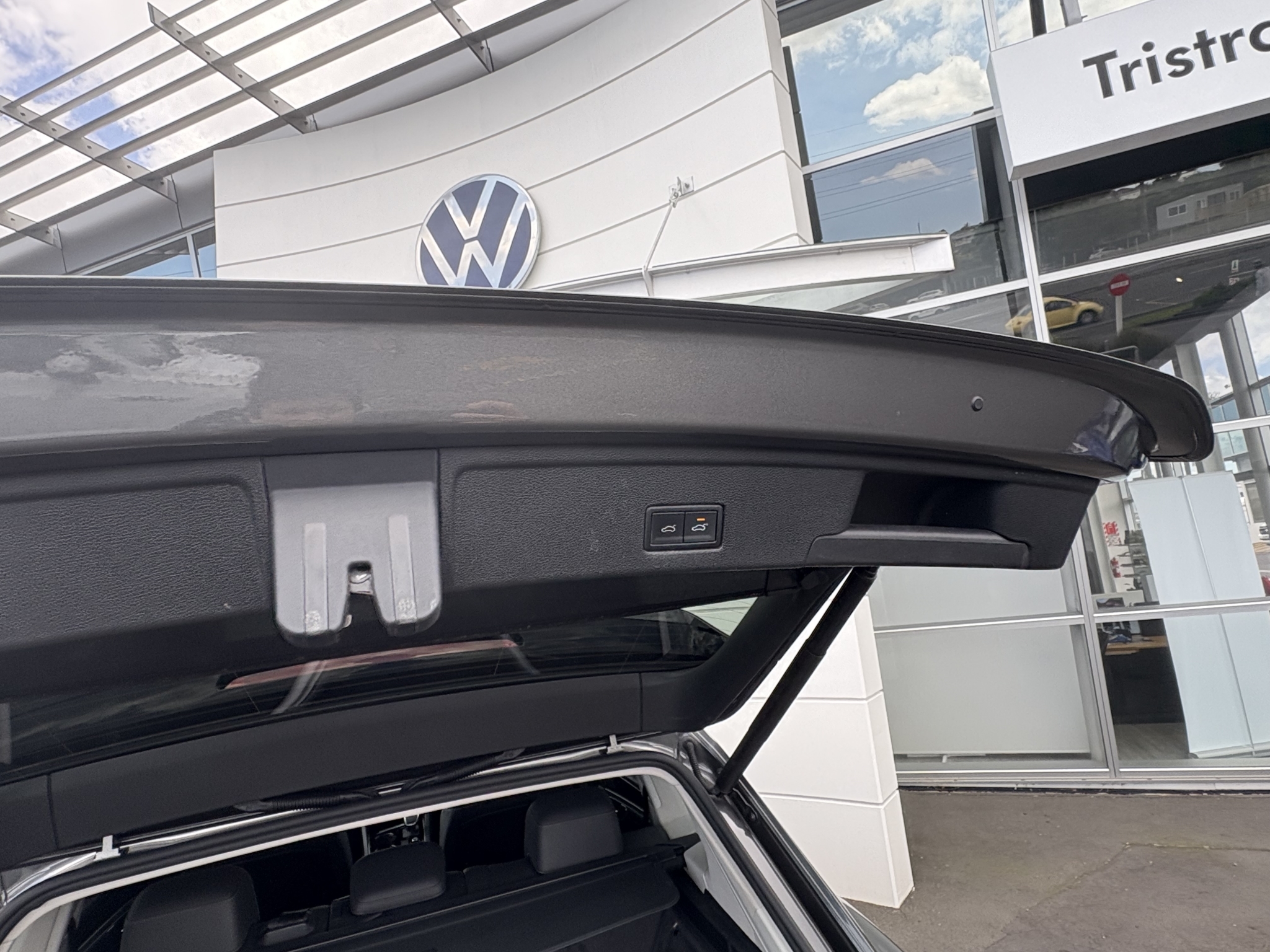 Volkswagen Touareg 2019 - 17