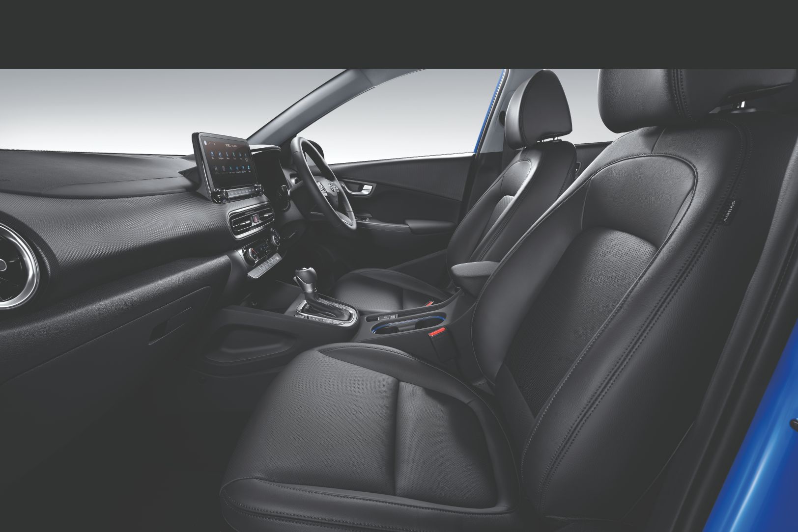 OS_PE_K2_RHD_INTERIOR_BLACK_ONE_TONE